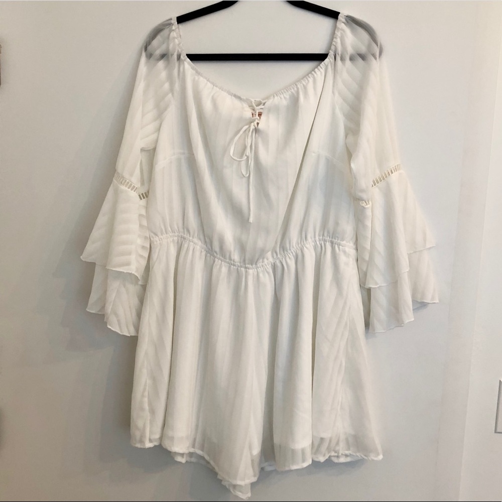 Showpo White Romper w/ Flowy Sleeves | Size 14